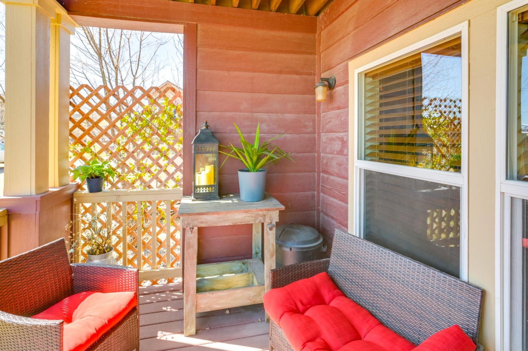 Ennis Vacation Rental With Balcony Walk To Downtown Buitenkant foto