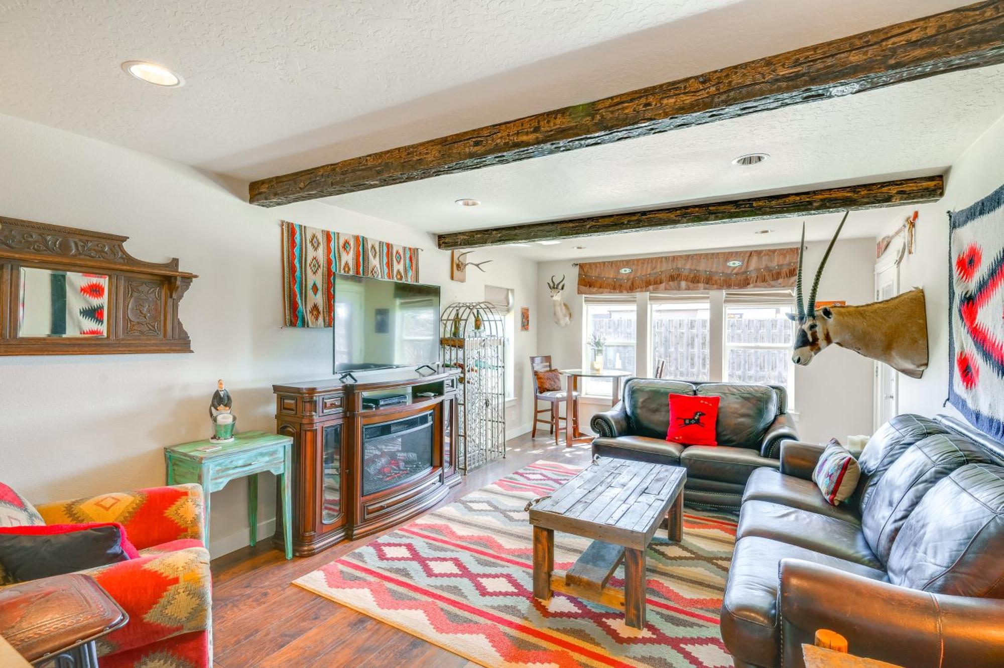 Ennis Vacation Rental With Balcony Walk To Downtown Buitenkant foto