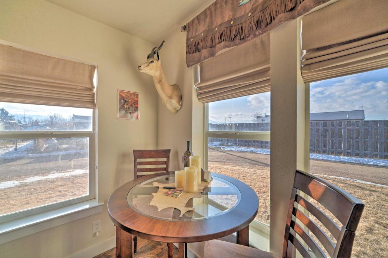 Ennis Vacation Rental With Balcony Walk To Downtown Buitenkant foto